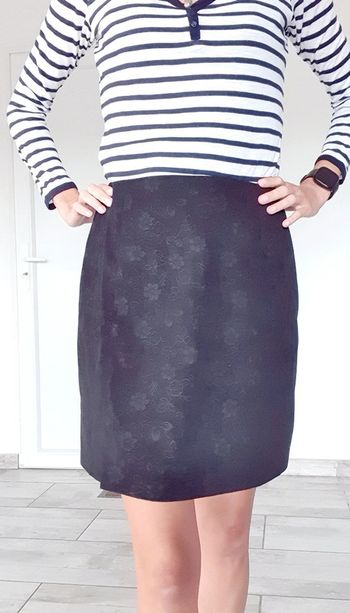 Magnifique jupe etam taille 38 mais taille 34 en excellent état