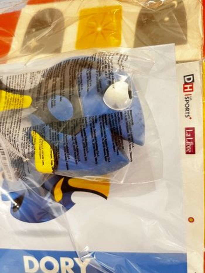 Livre Disney mes premiers amis inclus la figurine