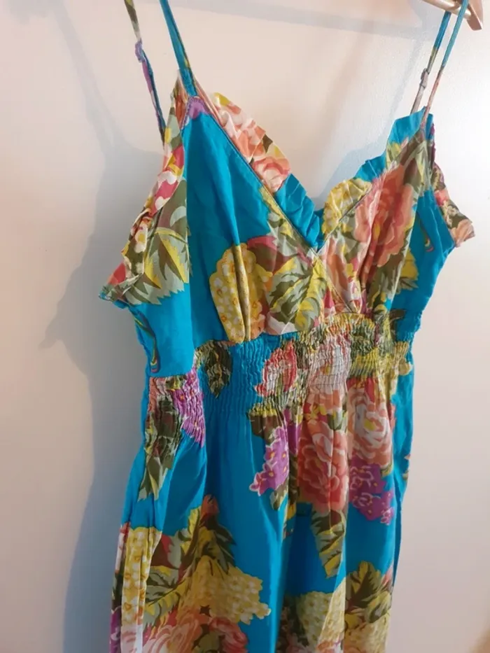 Robe à fleurs - photo numéro 2