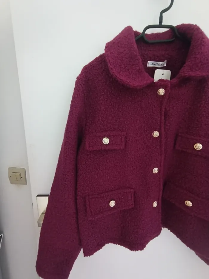 Veste à bouclettes framboise coton boutons dorés Taille Unique New Collection Neuf avec étiquette