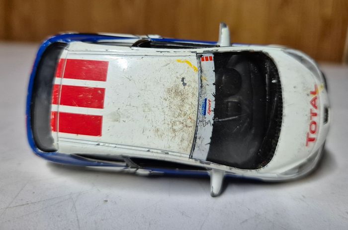 Voiture miniature norev jet car Peugeot 207 RC 1/43 - photo numéro 5