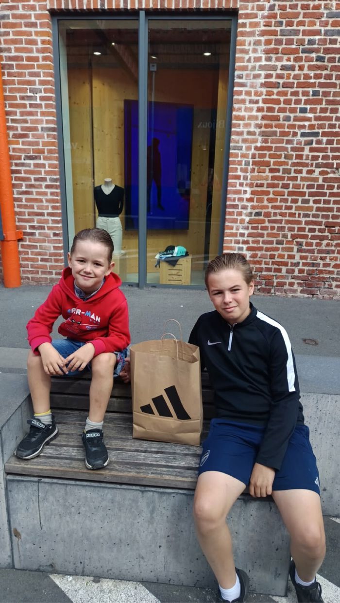 Sac grosse boucle . Neuf - photo numéro 6