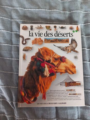 Livre Enfants La Vie des Déserts