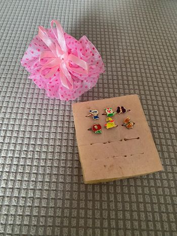 Lot bagues réglables fille + noeud cheveux