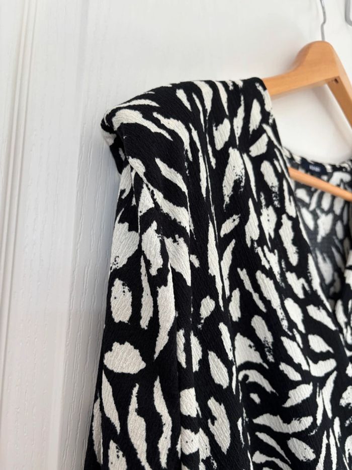Robe à motif noir et crème - photo numéro 2