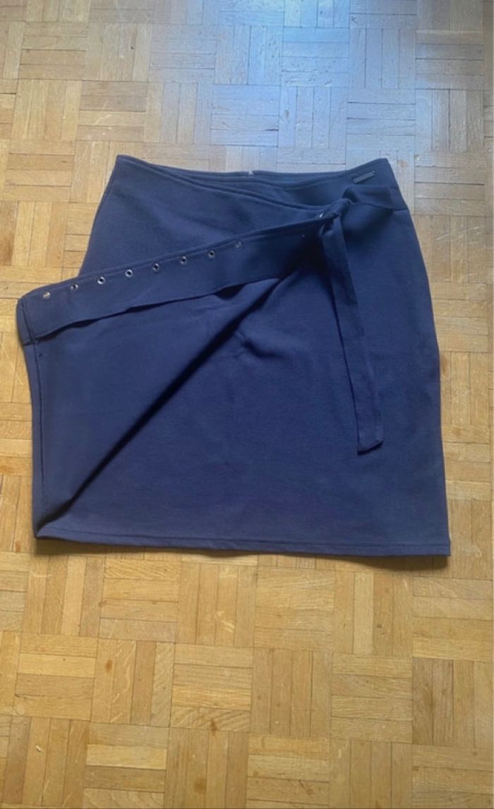 Jupe courte bleu marine/ Jupe/ Jupe bleue - photo numéro 3