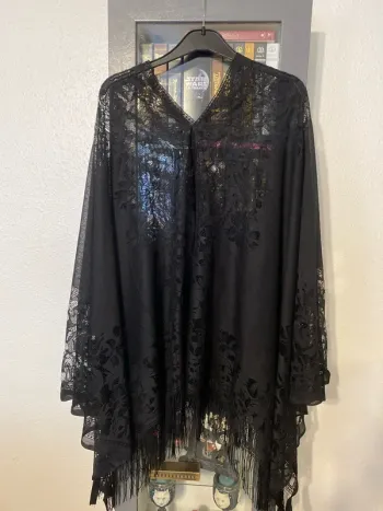 superbe paréo poncho dentelle noir SHEIN grande taille neuf