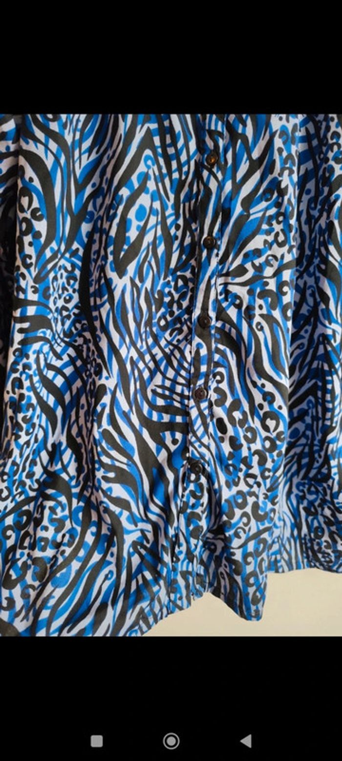 Chemise fluide motifs léopard taille 50 Si belle - photo numéro 6
