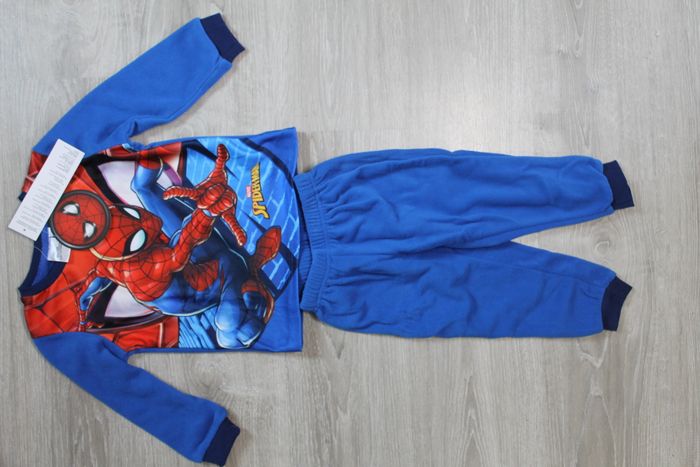 pyjama polaire spiderman bleu 3 ans