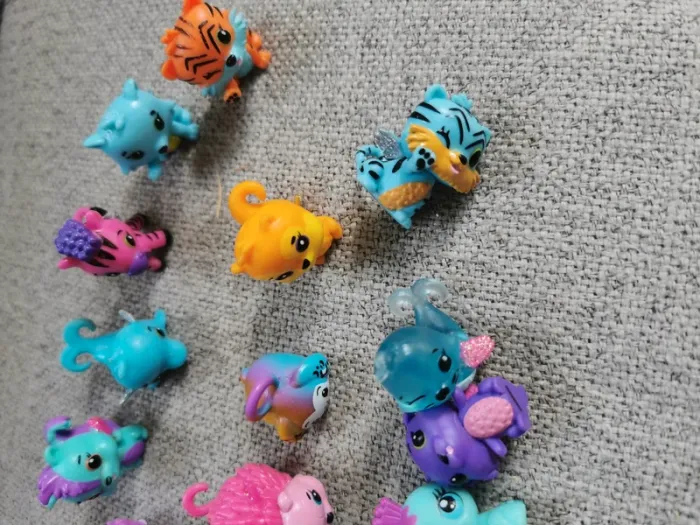 Lot de 16 figurines animaux mini hatchimals - photo numéro 3