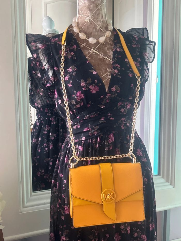 Sac Mickael kors jaune neuf - photo numéro 10