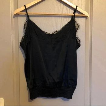 Top noir à bretelles Taille S