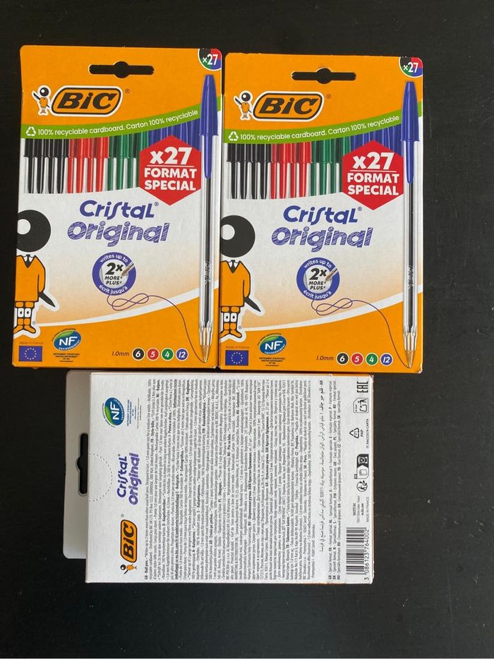 81 stylos bille cristal pointe moyenne bic