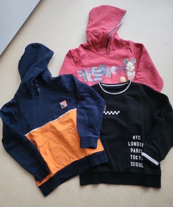 Lot pulls garçon 8 ans 