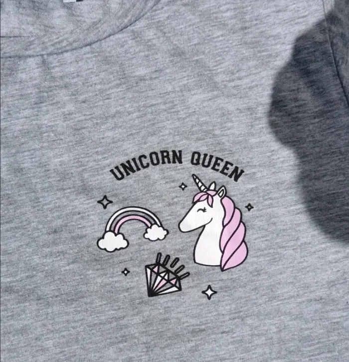 Tee-shirt crop top licorne unicorn gémo taille XS - photo numéro 2