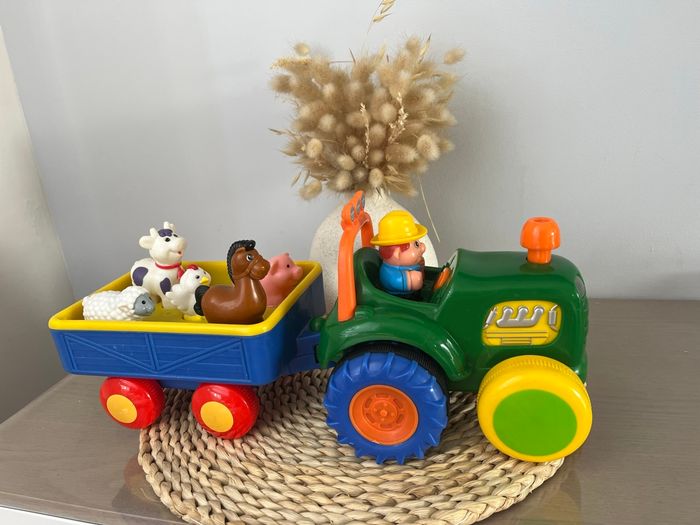 Tracteur avec remorque et animaux, sonores et lumineux