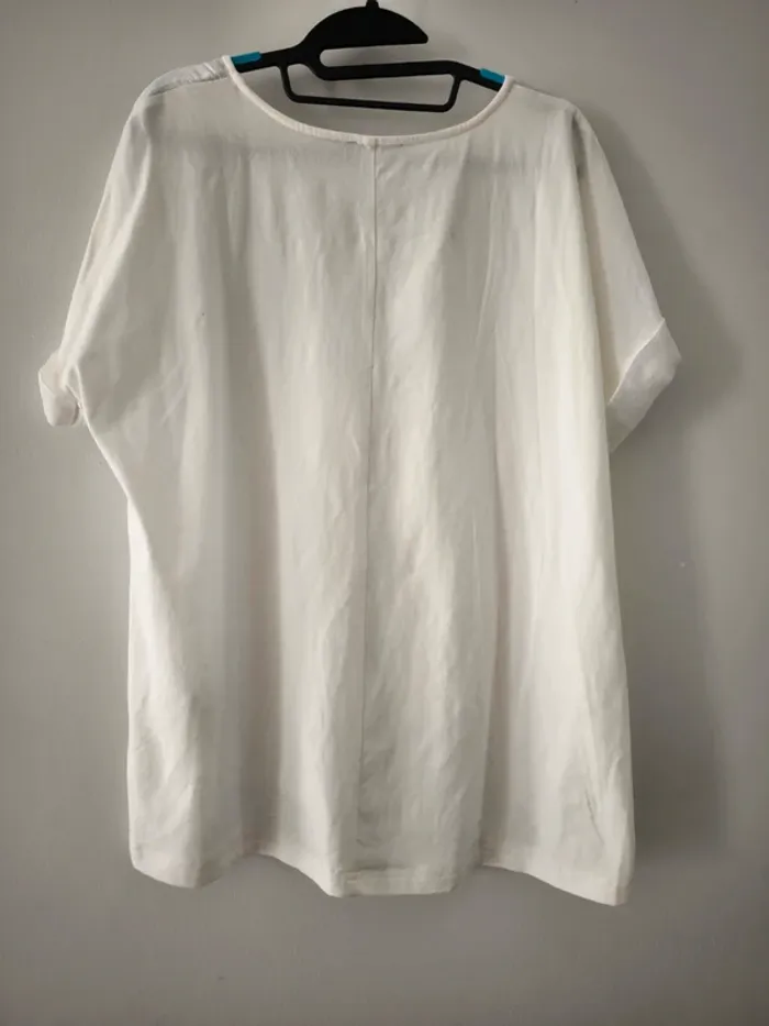 T shirt blouse  27 Quai de Seine Paris – Taille 44 - photo numéro 3