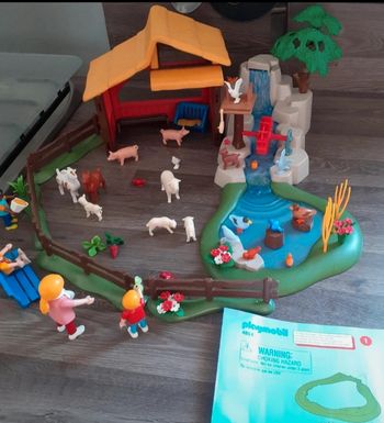 Playmobil - 4851 - ferme avec cascade