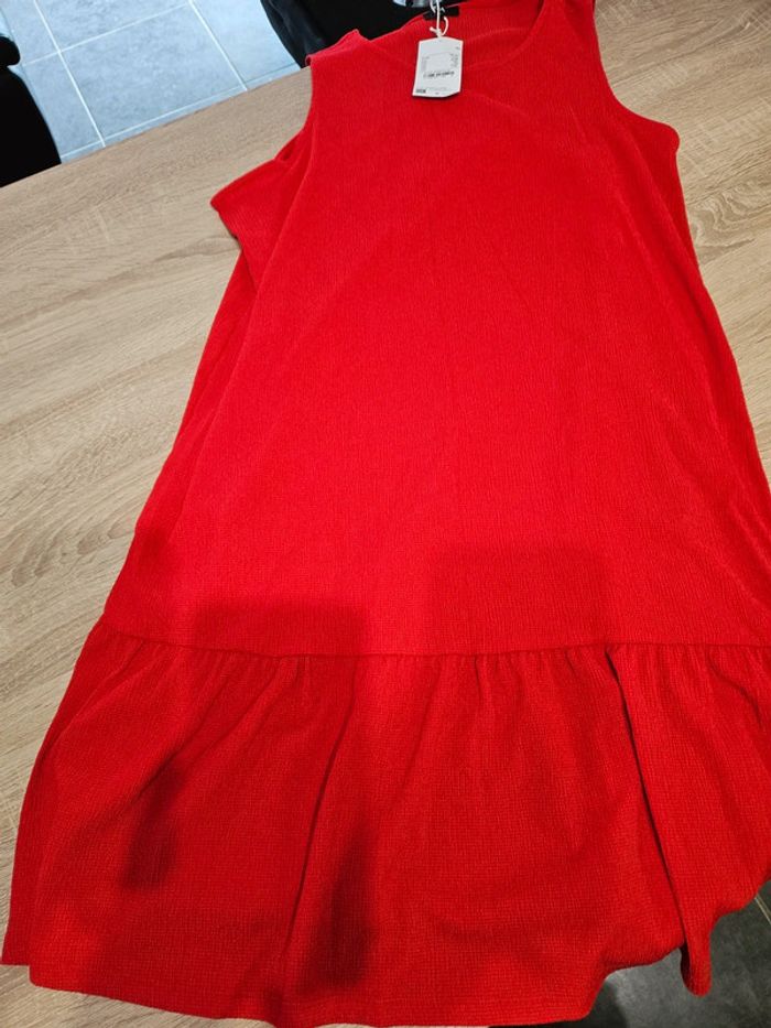 Robe rouge xl - photo numéro 2