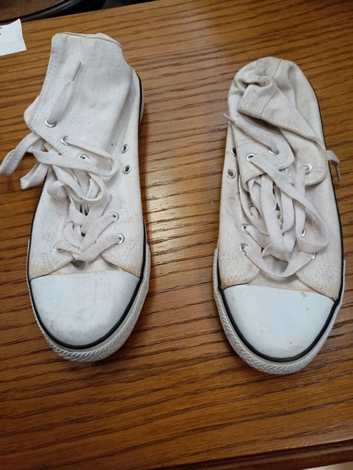 Chaussures blanches taille 41 - photo numéro 2
