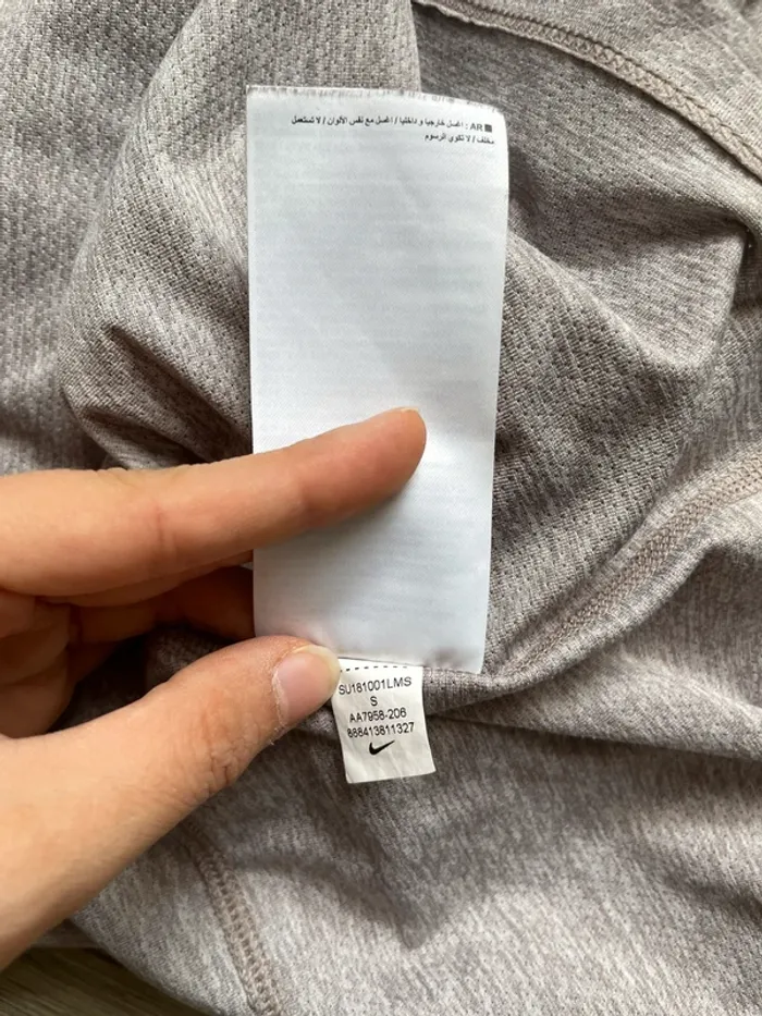 Haut nike femme - photo numéro 5