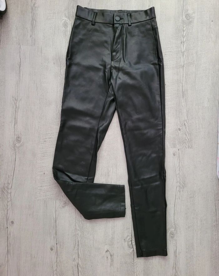 Pantalon skinny Primark, taille 36. Neuf