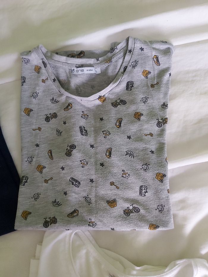 4 Tee-shirt - photo numéro 5