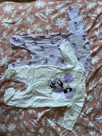 Lot de 2 pyjamas fins Disney baby 6 mois