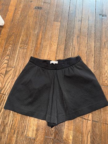 Short sandro Taille 1