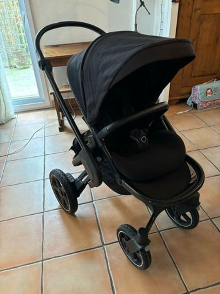 Poussette bébé confort Nova 4 roues - photo numéro 2