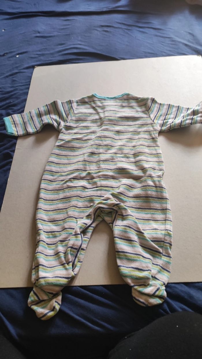 2 pyjamas 3 mois - photo numéro 3