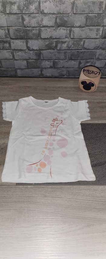 T-shirt 9 mois🥰