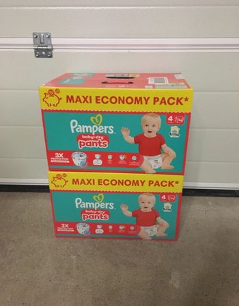 188 couches Pampers baby dry pants taille 4