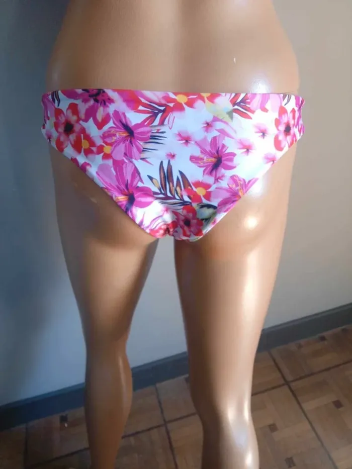 Culotte de maillot de bain neuve - photo numéro 2