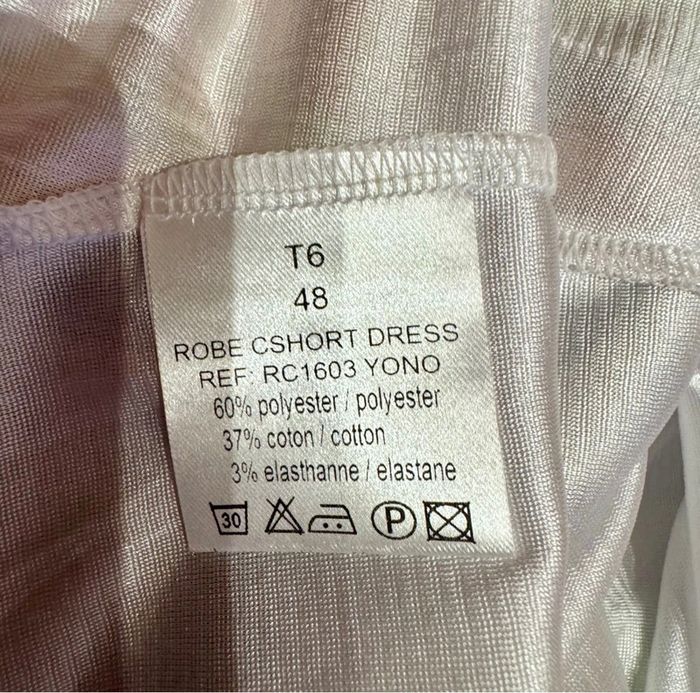 Robe NEUVE Esquises Taille 48 - photo numéro 5