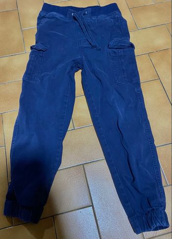 Pantalon cargo marine avec poches taille 9/10 ans