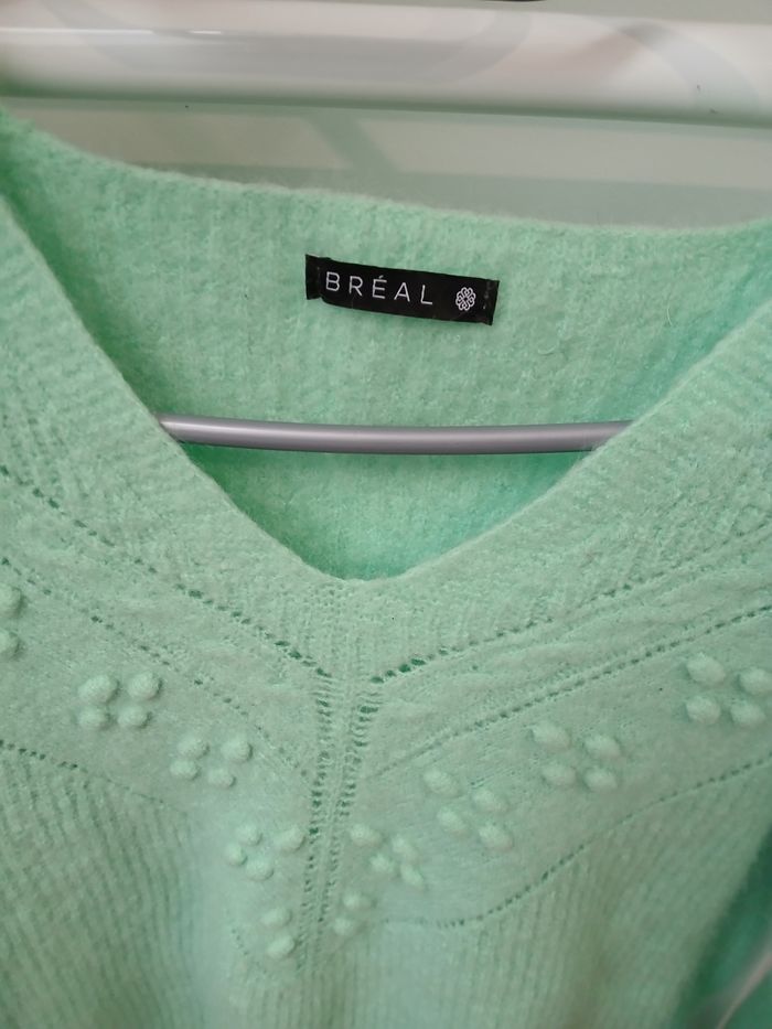 Pull femme court col V - photo numéro 2