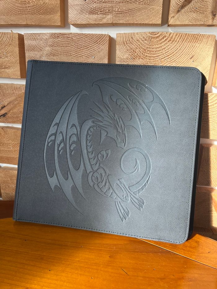Classeur noir premium 576 Dragon Shield