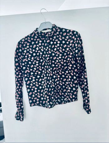 👚 Chemise à fleurs – style romantique et féminin