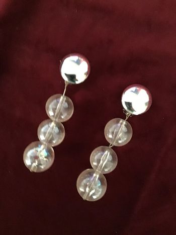 Très beaux clips boules vintage couture