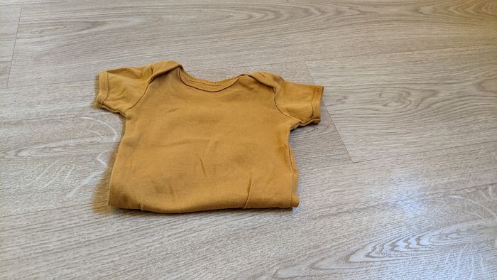 Bodies manches courtes - photo numéro 2