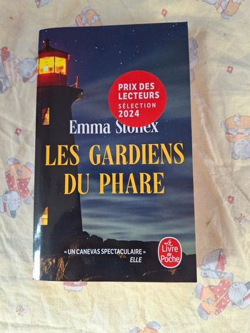 Les gardiens du phare emma stonex