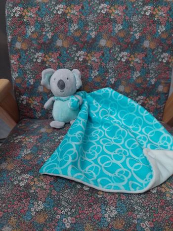 #16 - Doudou koala bleu Shima