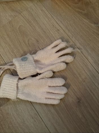 Gants avec cordons rose