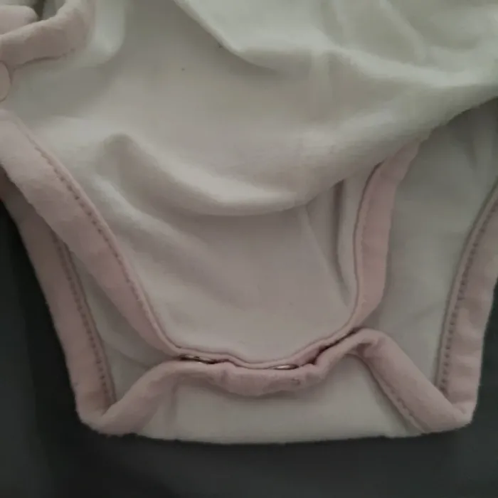 Lot 3 bodies 1 mois rose et blanc - photo numéro 6
