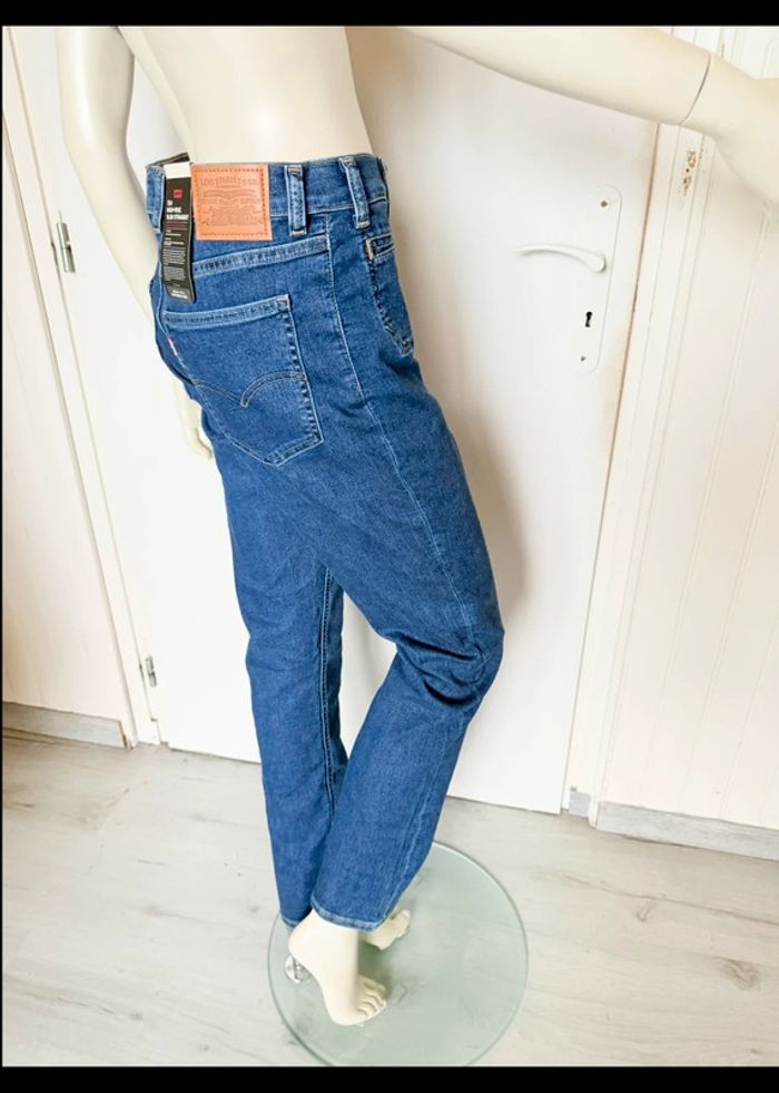 Jean Levi’s 724 Slim Straight – Taille 30/30 – Bleu classique – Neuf avec étiquette - photo numéro 13