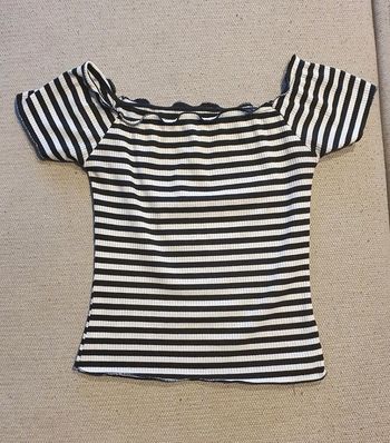 Tee-shirt rayé blanc et noir