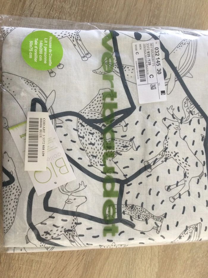 Lot drap housse et housse couette et taie - photo numéro 3