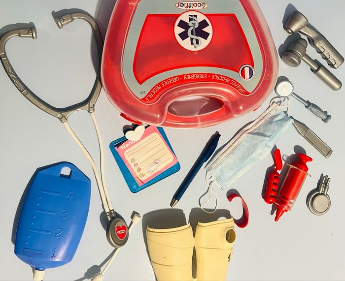Mallette de docteur - photo numéro 6