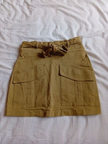 Jupe Zara taille s avec ceinture
